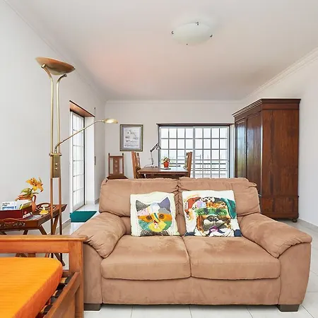 Apartamento דירה *
